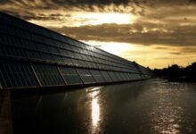 invest green energy returns